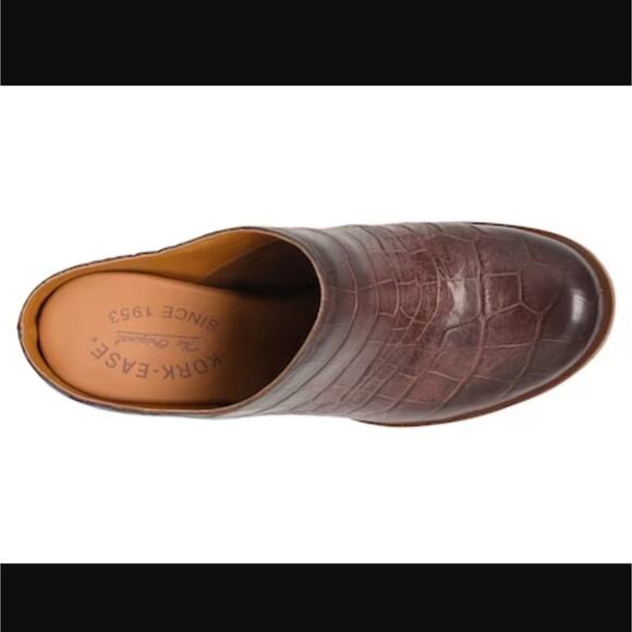 NWOT Kork-Ease Challis Genuine Leather Heeled Mule in Dark Brown Croc Print Sz 7 - Picture 3 of 15